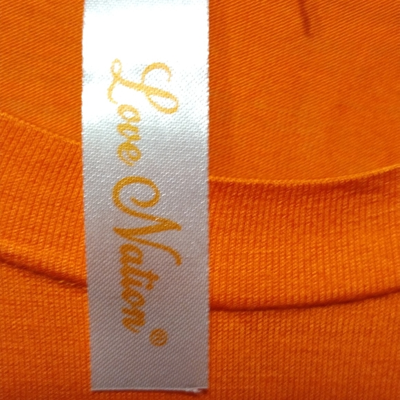 Women's shirt - Picture 3 of 3